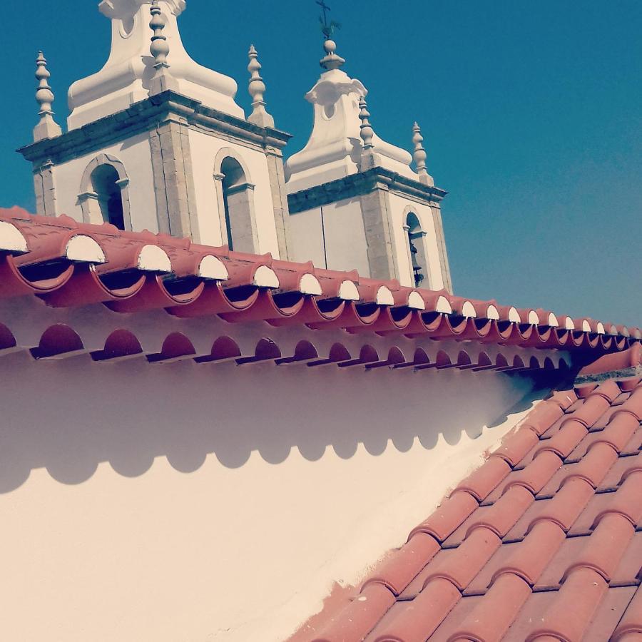 Largo Da Rainha, Guesthouse Merceana Luaran gambar