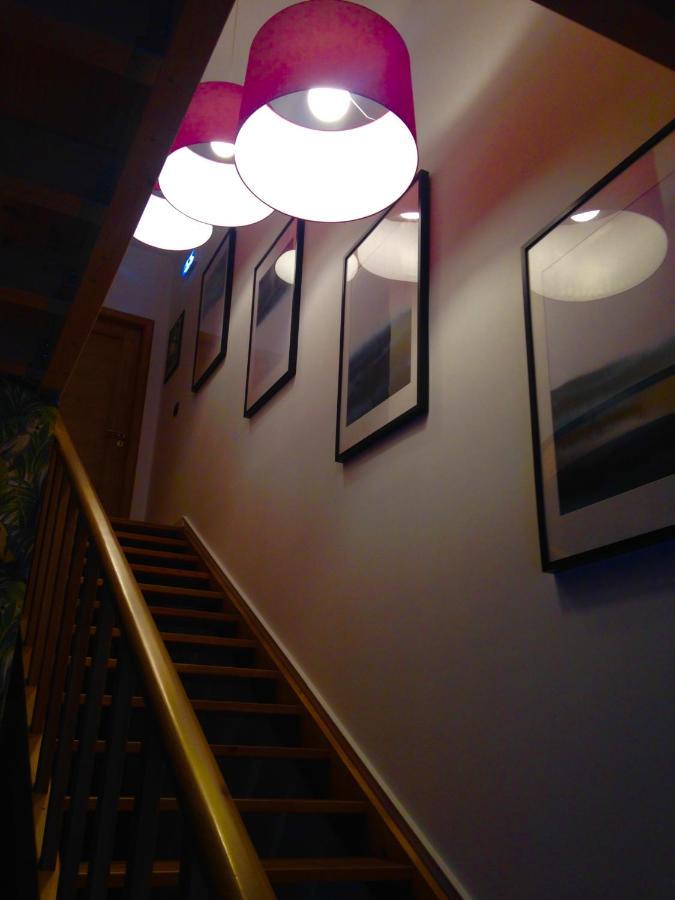 Largo Da Rainha, Guesthouse Merceana Luaran gambar