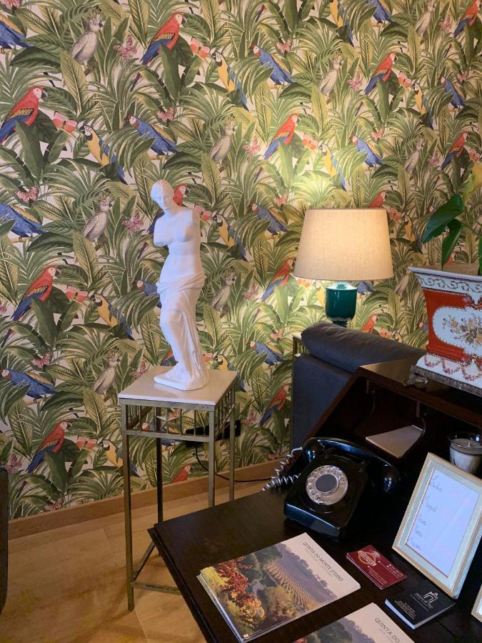 Largo Da Rainha, Guesthouse Merceana Luaran gambar