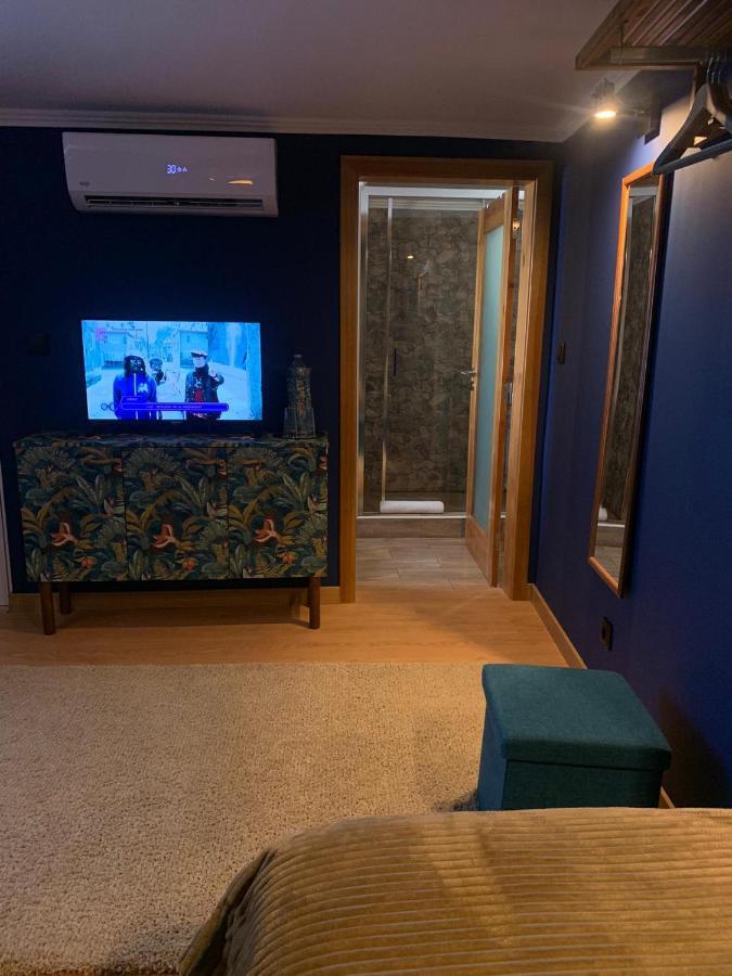 Largo Da Rainha, Guesthouse Merceana Luaran gambar